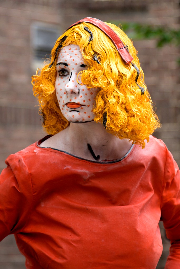 valkenburg living statue levend standbeeld evenement event festival festiviteit kunst art straatkunst streetart artiest beeld beeldhouwwerk